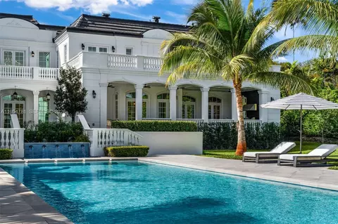 Exterior - 13291 Old Cutler Rd, Pinecrest, FL 33156 photo 5 of 11