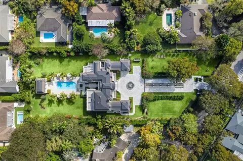 View/Area - 13291 Old Cutler Rd, Pinecrest, FL 33156 photo 4 of 5