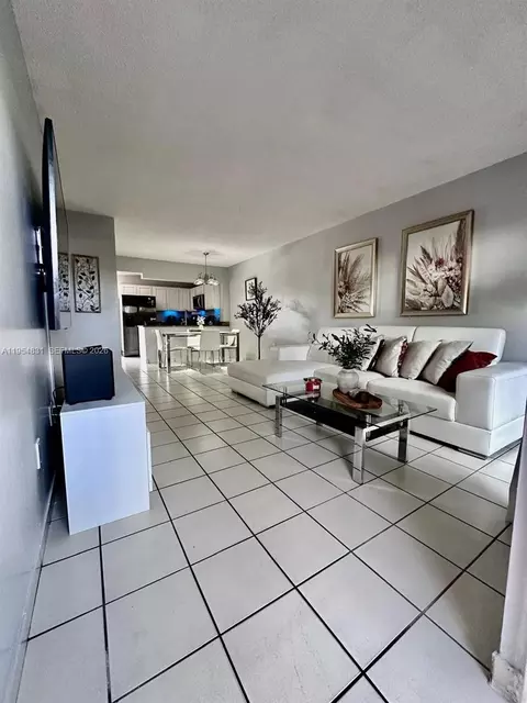 15645 SW 82nd Cir Ln #7-5, Miami, FL 33193