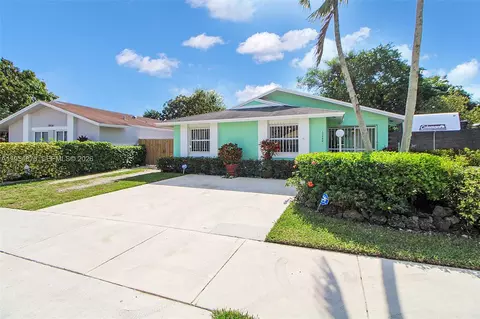 11942 SW 210th St, Miami, FL 33177
