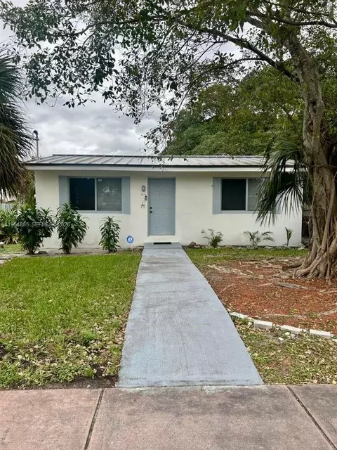 616 NW 22nd Rd, Fort Lauderdale, FL 33311
