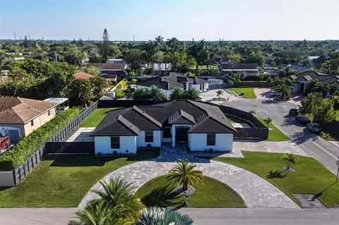 1410 NW 19th St, Homestead, FL 33030