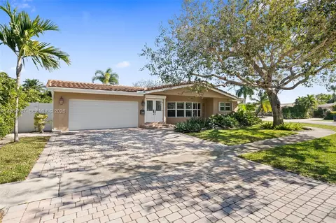 6200 NE 21st Rd, Fort Lauderdale, FL 33308