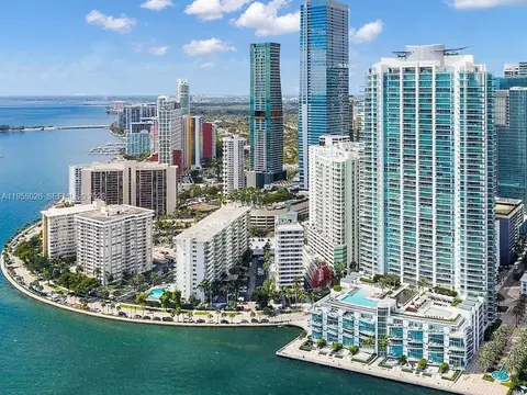 1331 Brickell Bay Dr #4201, Miami, FL 33131