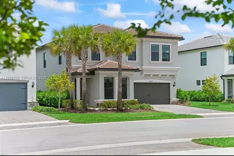 8123 NW 78th St, Tamarac, FL 33321