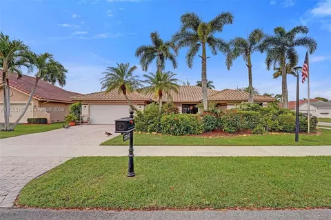 3187 Beechberry Cir, Davie, FL 33328