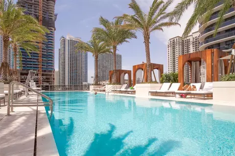 801 S Miami Ave #2002, Miami, FL 33130