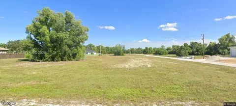 3401 NW 42 Ave, Cape Coral, FL 33993