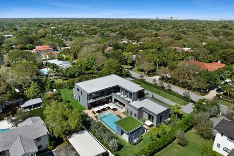 View/Area - 5900 SW 129th Ter, Pinecrest, FL 33156 photo 1 of 9