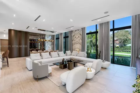 Living - 5900 SW 129th Ter, Pinecrest, FL 33156 photo 1 of 5