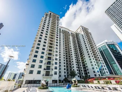 999 SW 1st Ave #2302, Miami, FL 33130