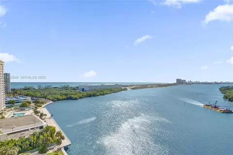 500 Bayview Dr #1422, Sunny Isles Beach, FL 33160