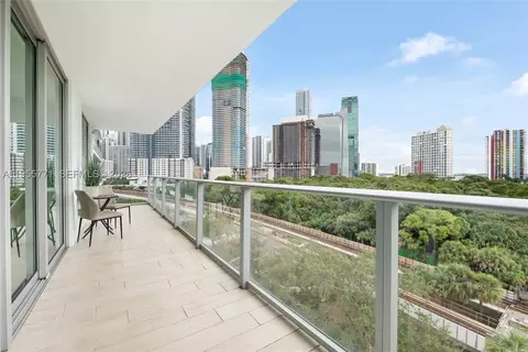 1600 SW 1st Ave #707, Miami, FL 33129