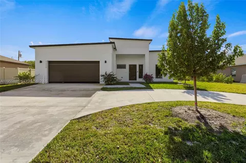 1230 SW Becker Rd, Port Saint Lucie, FL 34953