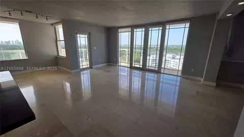 1351 NE Miami Gardens Dr #PH15E, Miami, FL 33179