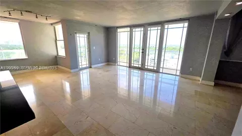 1351 NE Miami Gardens Dr #PH15E, Miami, FL 33179