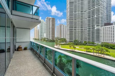 200 Biscayne Boulevard Way #506, Miami, FL 33131