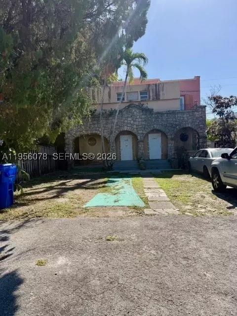 3460 SW 24th Ter, Miami, FL 33145
