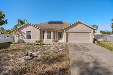 327 Ridge Ct, Apopka, FL 32712