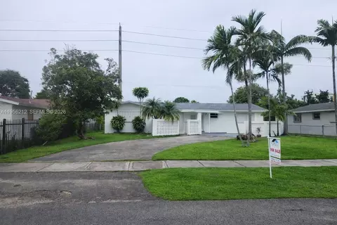 20100 SW 111th Ave, Cutler Bay, FL 33189