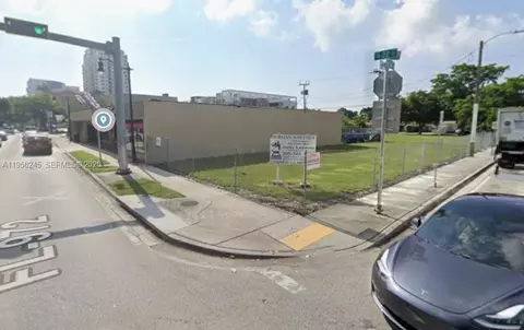 3398 Coral Way, Miami, FL 33145