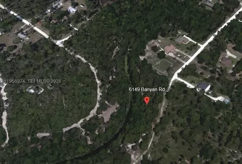 6149 Banyan Rd, Sebring, FL 33875 photo 2