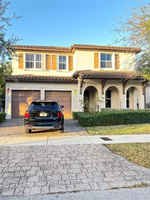 15041 SW 177th Ter, Miami, FL 33187