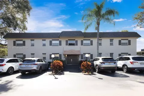 5661 SW 2nd Ct #101, Margate, FL 33068