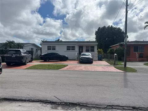 9026 SW 34 St, Miami, FL 33165