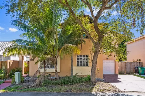 15804 SW 112th Ter, Miami, FL 33196