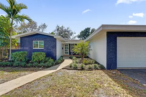 3816 W Park Rd, Hollywood, FL 33021