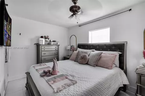 Bedroom - 174 E 40th St, Hialeah, FL 33013 photo 2 of 5