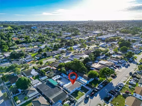 View/Area - 174 E 40th St, Hialeah, FL 33013 photo 5 of 12