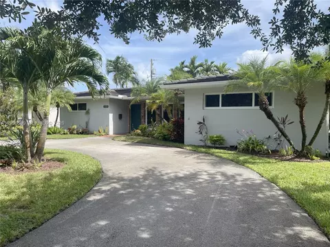 1110 Redbird Ave, Miami Springs, FL 33166