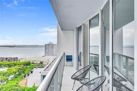 485 Brickell Ave #1711, Miami, FL 33131