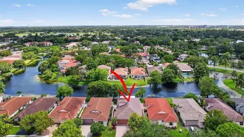 7306 NW 1st Mnr, Plantation, FL 33317