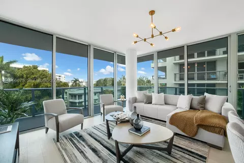 9221 E Bay Harbor Dr #412, Bay Harbor Islands, FL 33154