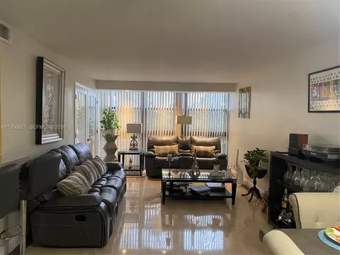 200 Leslie Dr #225, Hallandale Beach, FL 33009