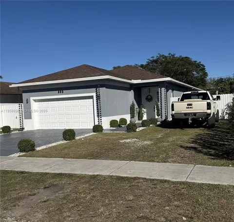 885 NE 3rd Ave, Homestead, FL 33030