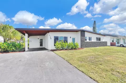 5730 SW 54th Ter, Davie, FL 33314