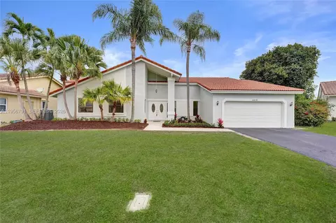 4410 NW 64th Ter, Lauderhill, FL 33319