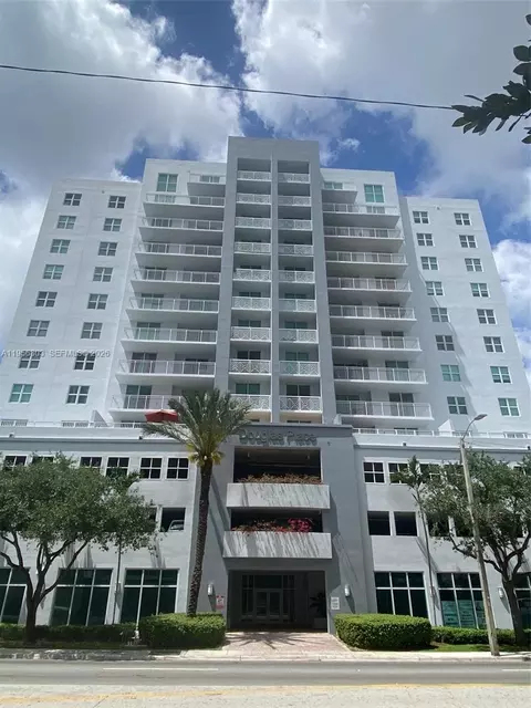 60 NW 37th Ave #602, Miami, FL 33125