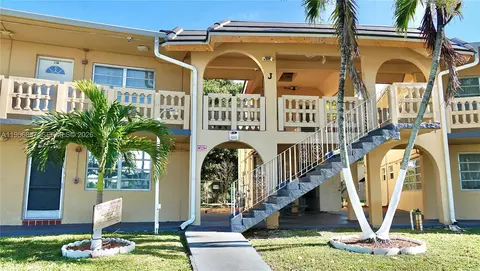 20311 NE 2nd Ave #27, Miami, FL 33179