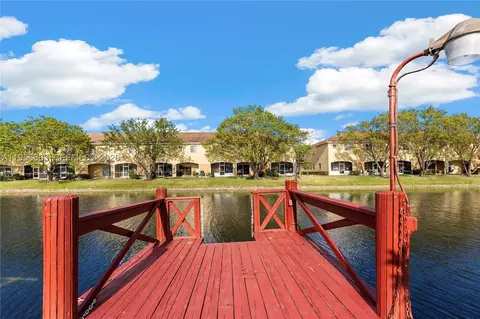 5706 NW 81st Ave, Tamarac, FL 33321