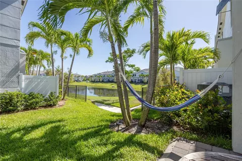 369 NW 8th Ct, Pompano Beach, FL 33060