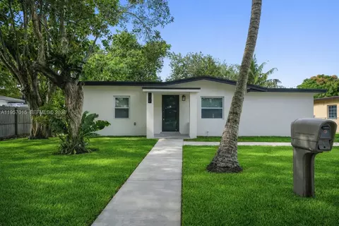 13720 NW 4th Ct, North Miami, FL 33168