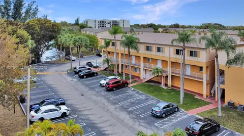 6205 Kendale Lakes Cir #289, Miami, FL 33183