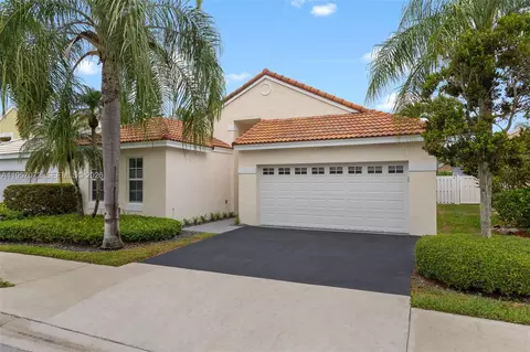 332 Bridgeton Rd, Weston, FL 33326