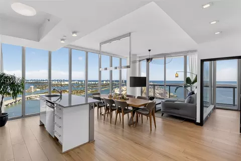 888 Biscayne Blvd #5508, Miami, FL 33132