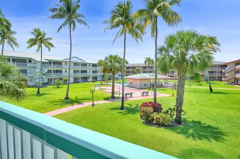5300 Washington St #I205, Hollywood, FL 33021